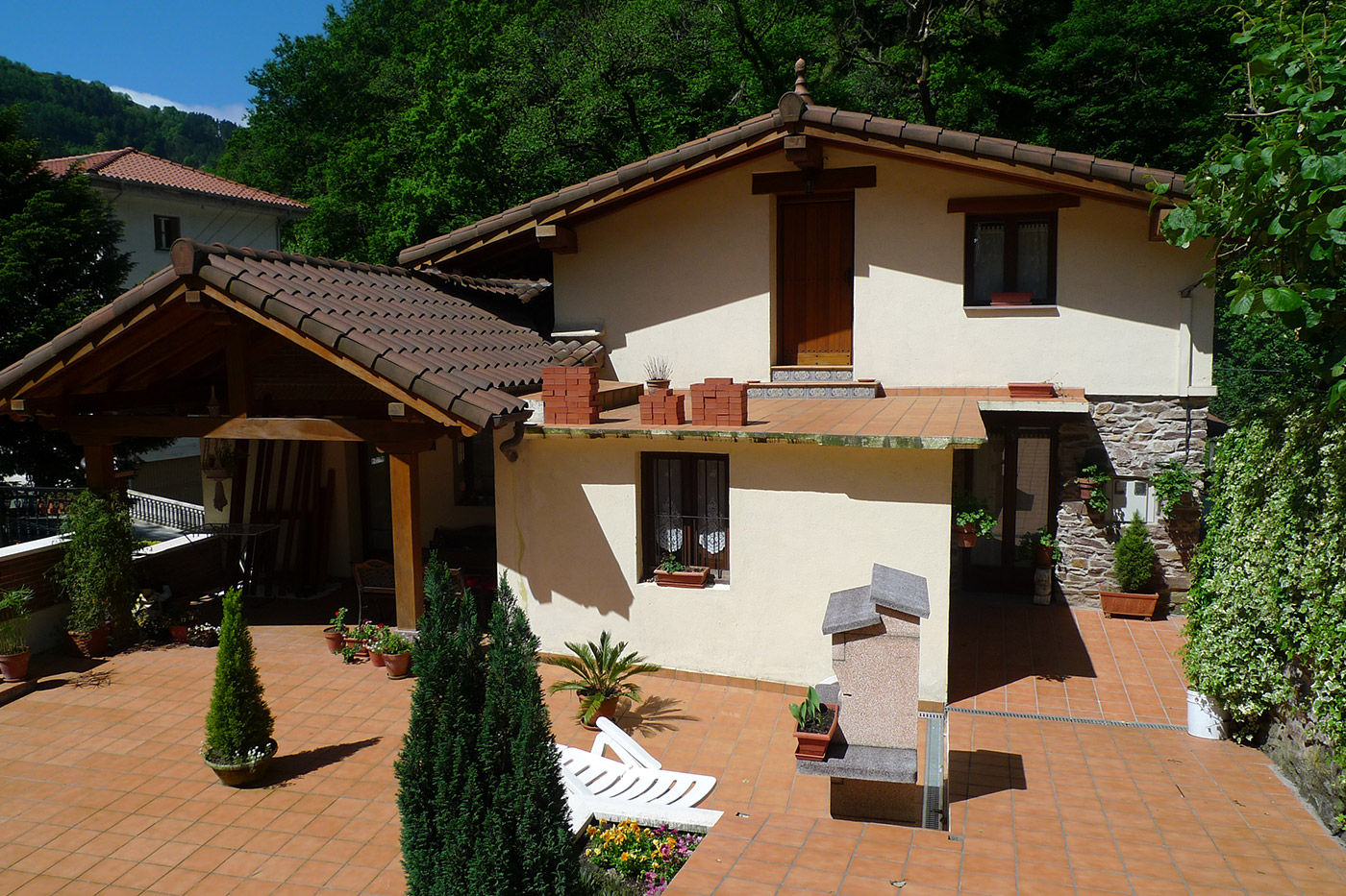 Rehabilitación  casa unifamiliar Berrobi